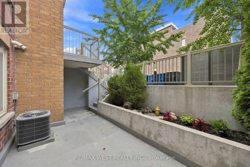 122 - 20 Elsie Lane, Toronto, photo 6