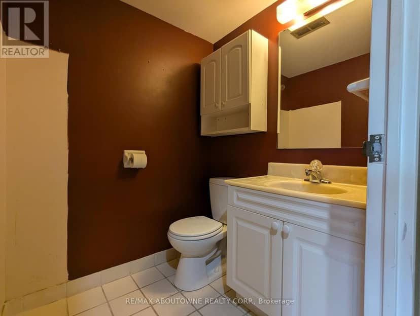 306 - 1359 White Oaks Boulevard — photo 15 of 37