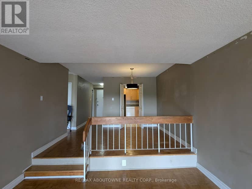 306 - 1359 White Oaks Boulevard — photo 17 of 37
