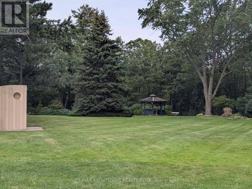306 - 1359 White Oaks Boulevard — photo 37 of 37