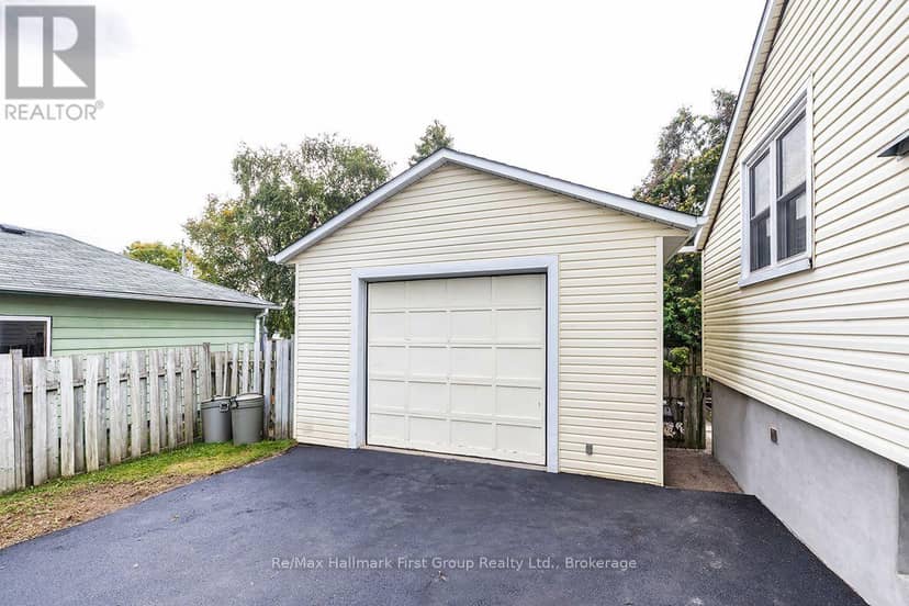 1692 Scugog Street — photo 20 of 20