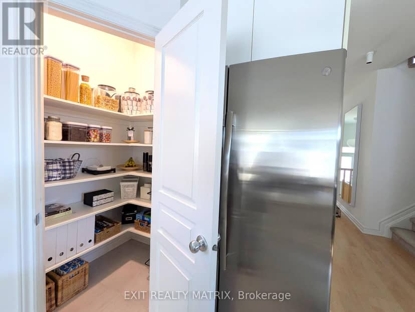 865 Cologne Street — photo 12 of 40