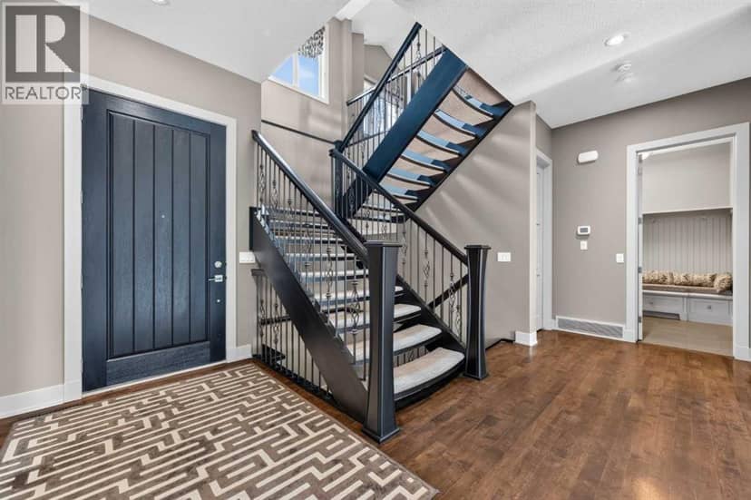 4 Aspen Cliff Close SW, Calgary, photo 7