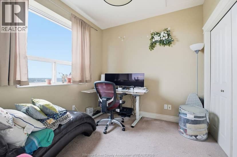 1225 RIVERSIDE DRIVE Unit# 801 — photo 12 of 40