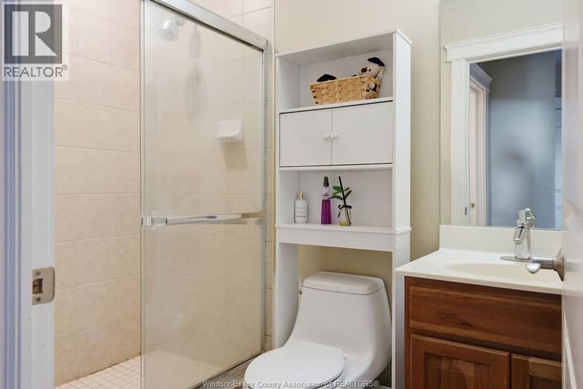 1225 RIVERSIDE DRIVE Unit# 801 — photo 15 of 40