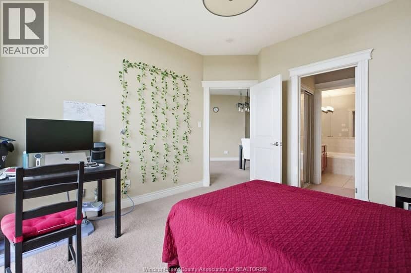 1225 RIVERSIDE DRIVE Unit# 801 — photo 19 of 40
