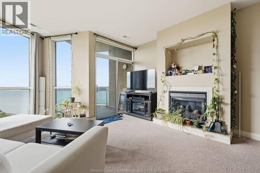 1225 RIVERSIDE DRIVE Unit# 801 — photo 5 of 40