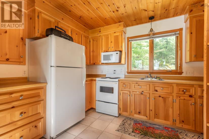 100 Whispering Pine Drive, Canaan, photo 7