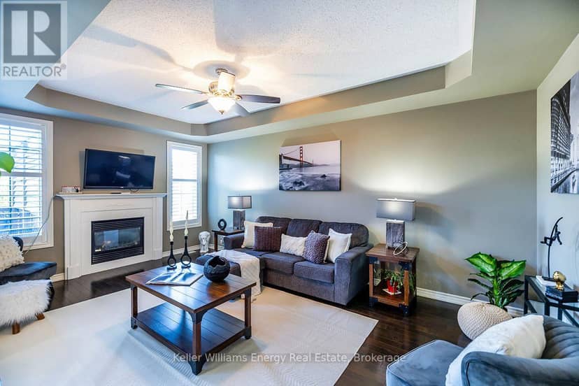 409 Harris Street — photo 11 of 40
