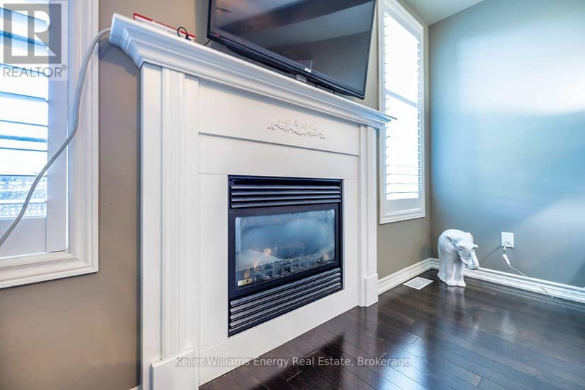 409 Harris Street — photo 12 of 40