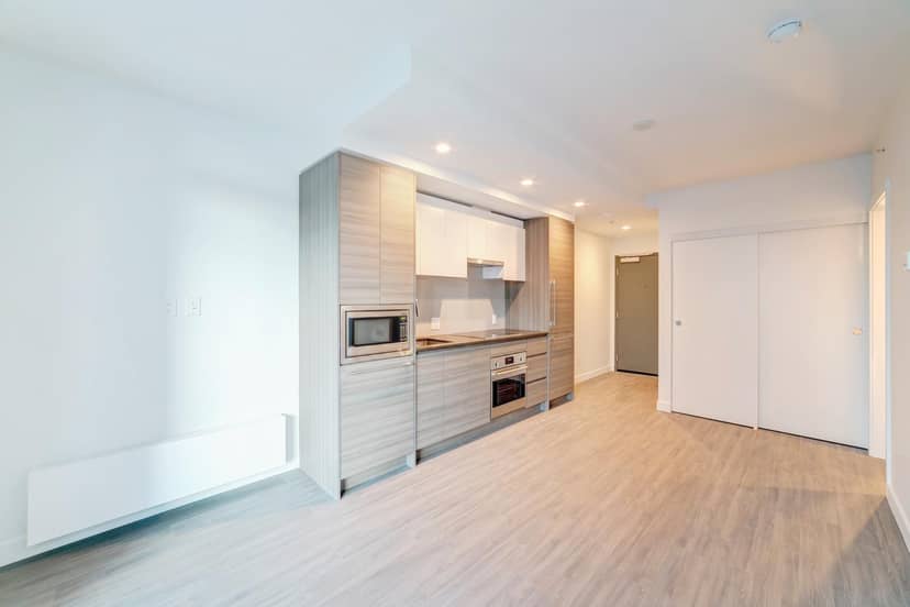 13xx 13655 FRASER HIGHWAY, Surrey, photo 6