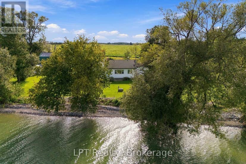 159 Point Pleasant Lane, Prince Edward County, photo 3
