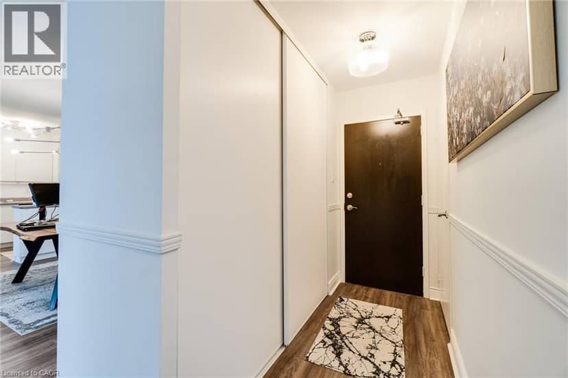 212 KERR Street Unit# 507 — photo 4 of 32