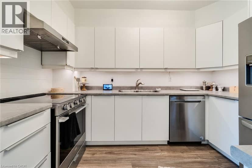 212 KERR Street Unit# 507 — photo 17 of 32