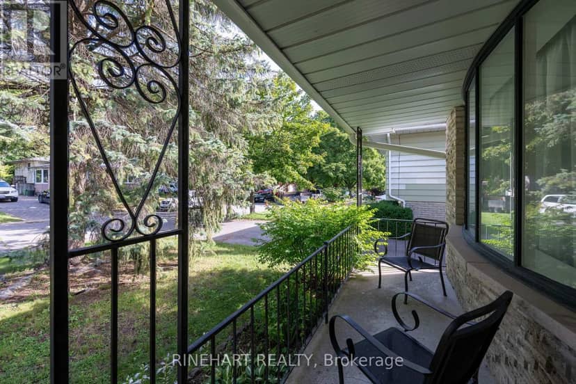 140 Paperbirch Crescent, London North, photo 4