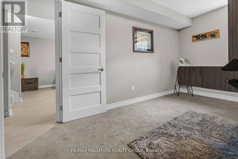 92 Seabert Drive — photo 26 of 33