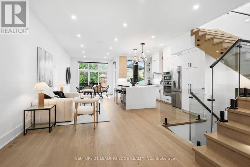 147 Durant Avenue, Toronto, photo 8