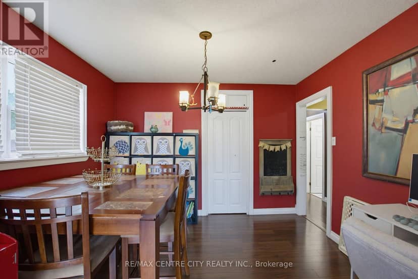 204 Burnside Drive — photo 9 of 40