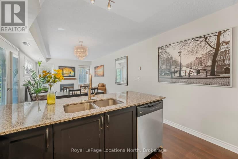 201 - 4 Brandy Lane Drive — photo 11 of 36