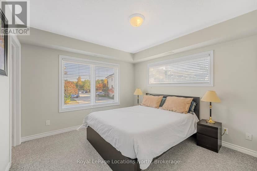 201 - 4 Brandy Lane Drive — photo 19 of 36