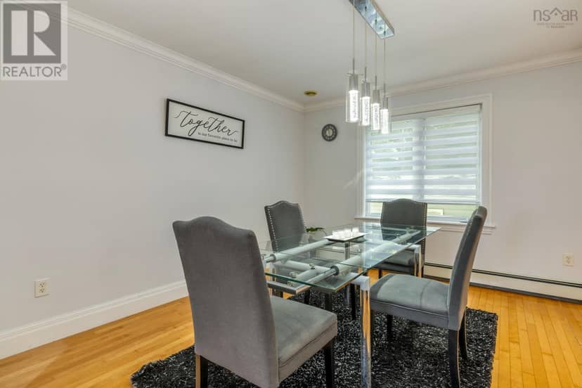 88 BellBrook Crescent — photo 14 of 40