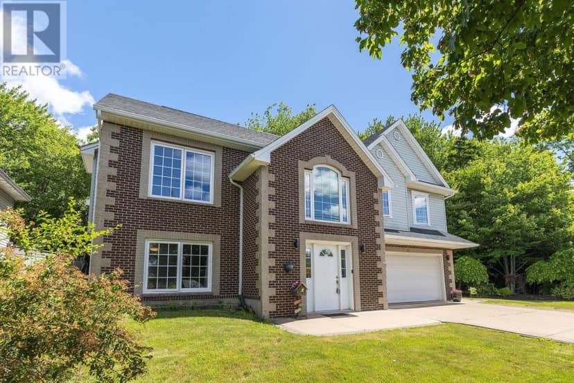 88 BellBrook Crescent — photo 1 of 40