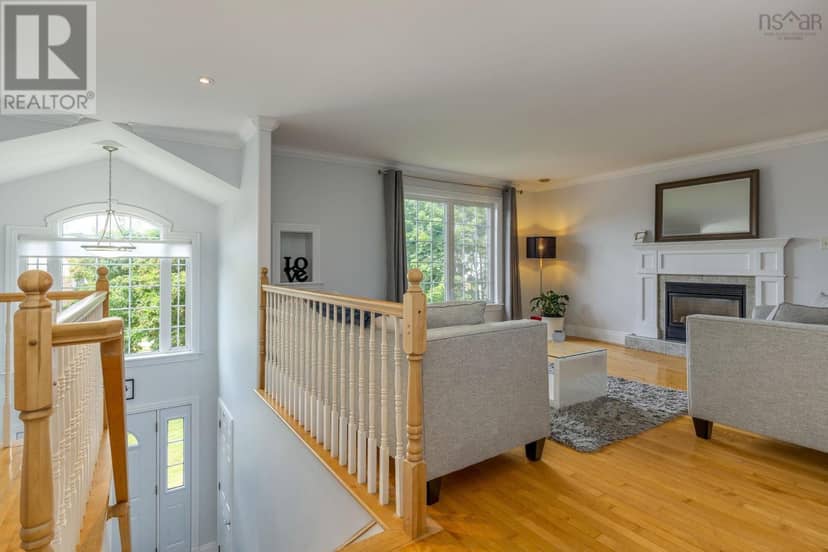 88 BellBrook Crescent — photo 5 of 40