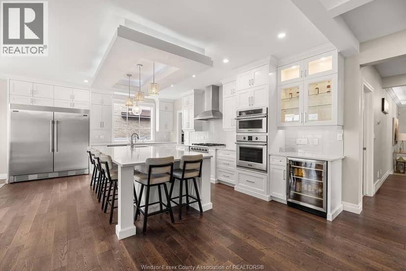 226 Rafih Crescent — photo 7 of 40