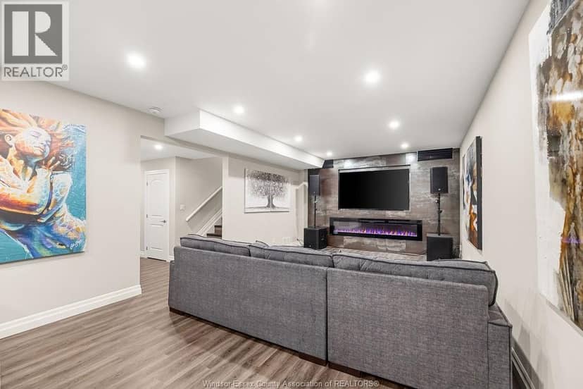 226 Rafih Crescent — photo 39 of 40