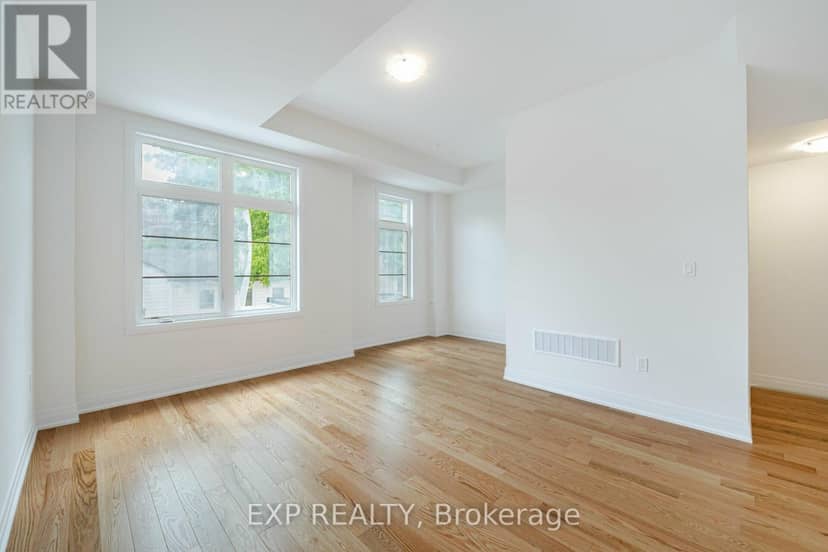 209 Wyndham Street — photo 10 of 34