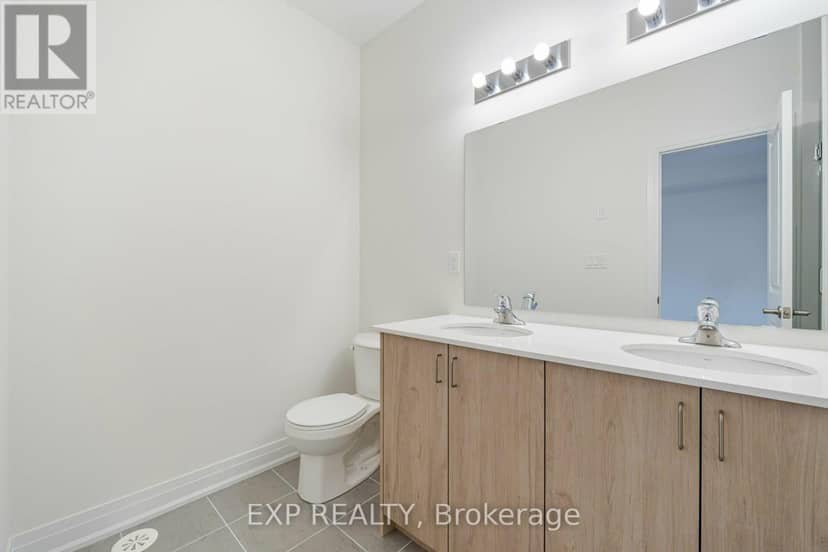 209 Wyndham Street — photo 23 of 34