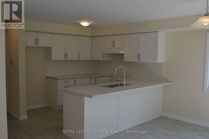 13 Revol Road — photo 14 of 14