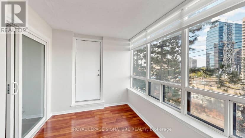 411 - 7 Bishop Avenue, Toronto, photo 4