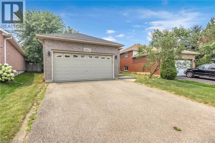 4 DOWDEN Avenue, Brantford, photo 3