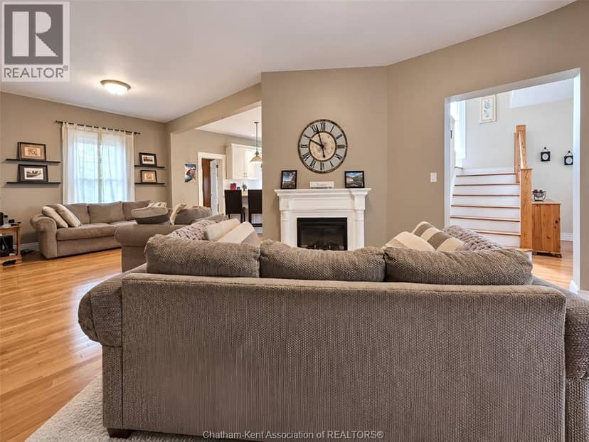 25139 St  Clair STREET — photo 16 of 40
