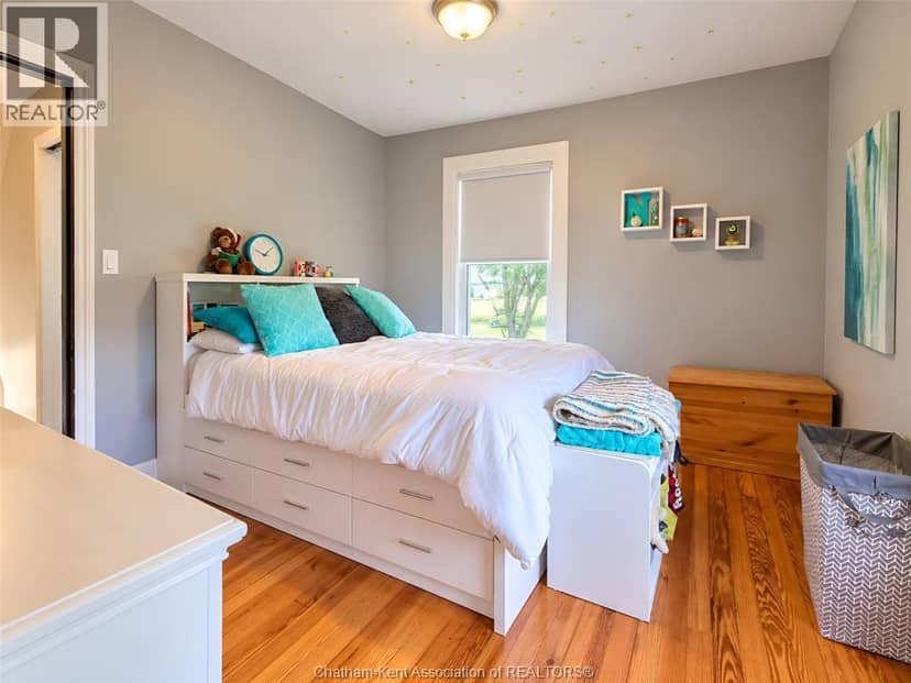 25139 St  Clair STREET — photo 32 of 40