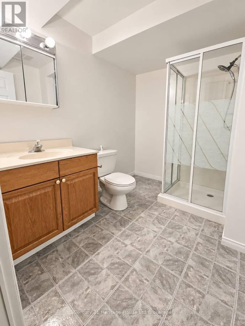 28 - 928 Lorene Street — photo 25 of 33