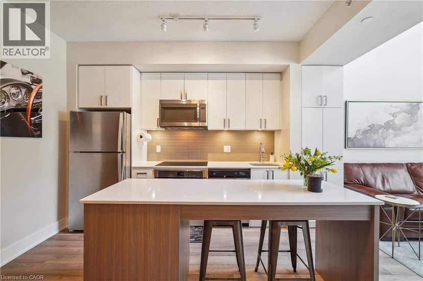 5260 DUNDAS Street Unit# C204 — photo 8 of 33
