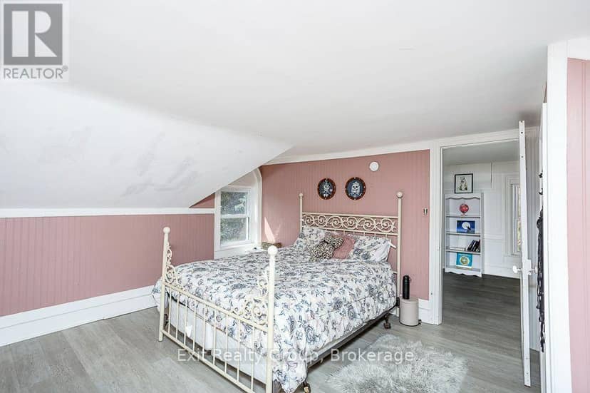179 Edward Street — photo 23 of 40