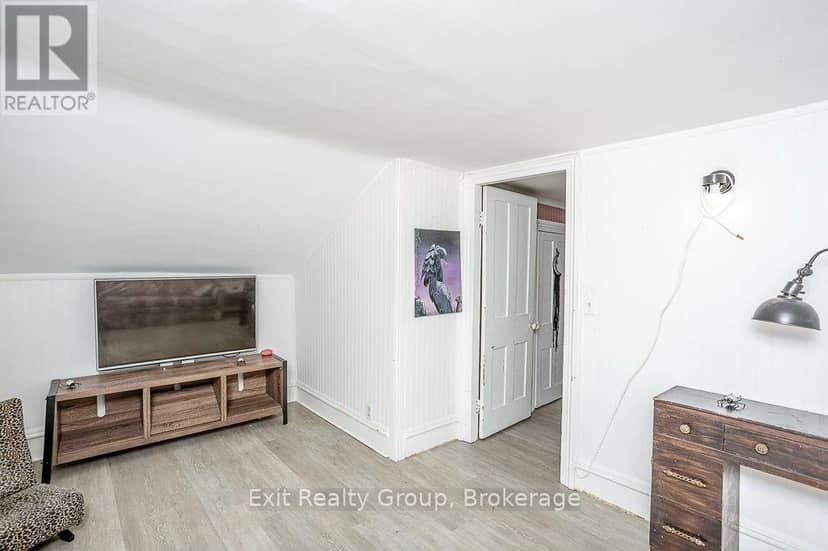 179 Edward Street — photo 27 of 40