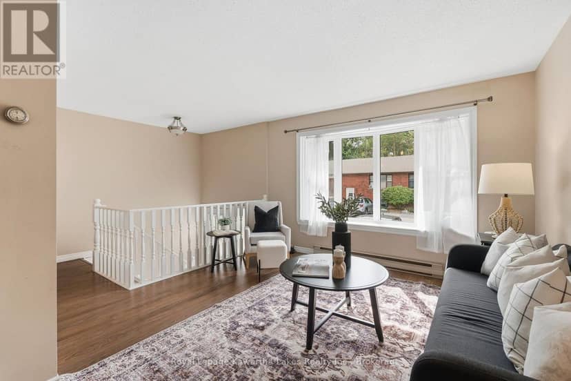 27 - 115 Mary Street W, Kawartha Lakes, photo 5