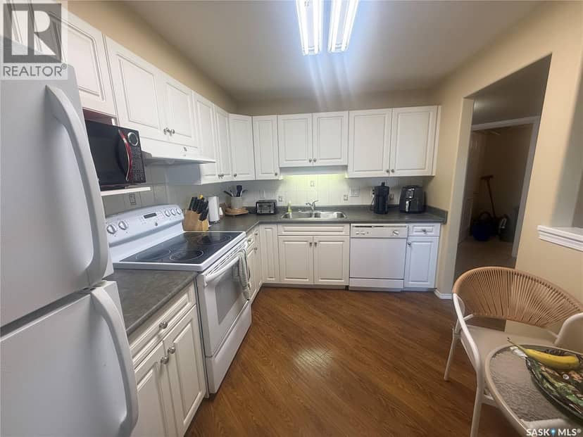316 1850 Main STREET — photo 7 of 35