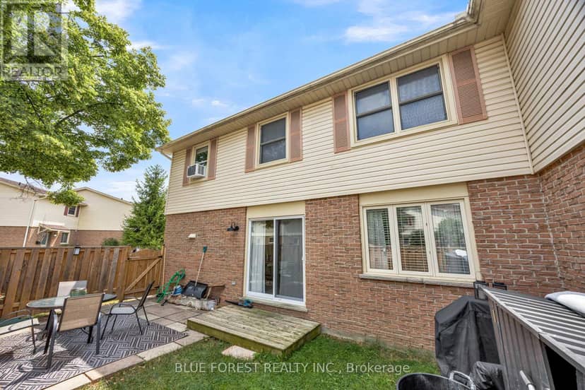92 - 230 Clarke Road — photo 40 of 40