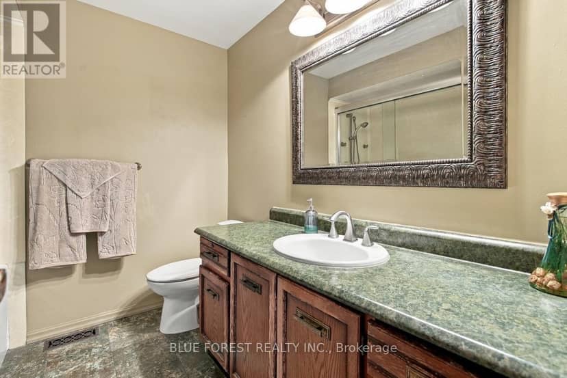 14 Dundee Place — photo 23 of 40