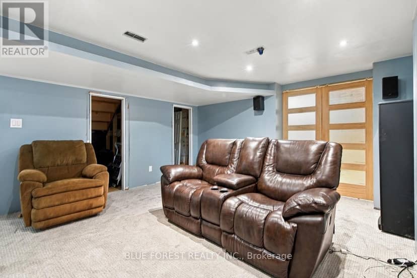 14 Dundee Place — photo 30 of 40