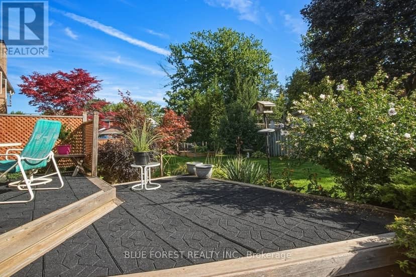 14 Dundee Place — photo 38 of 40