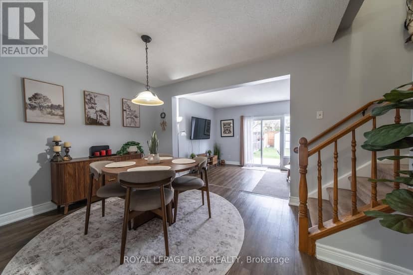 6073 Wildrose Crescent, Niagara Falls, photo 4