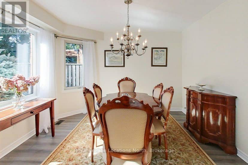 61 Marina Crescent — photo 10 of 33