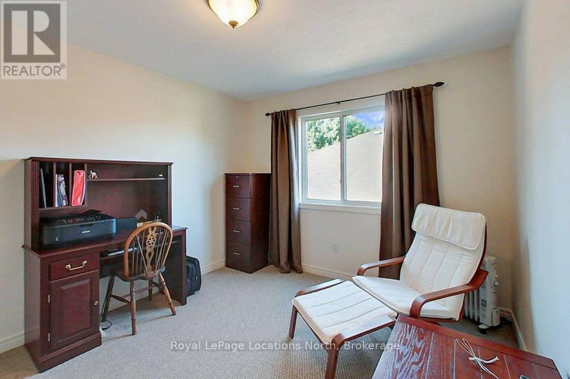 61 Marina Crescent — photo 21 of 33