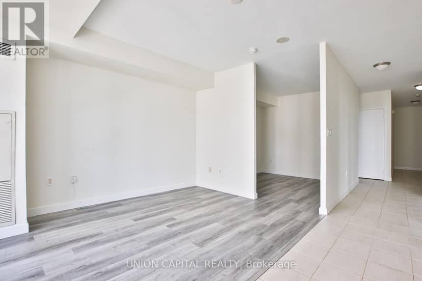 2809 - 11 Brunel Court — photo 21 of 34